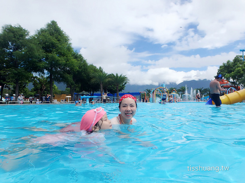 【知卡宣親水公園】2023花蓮玩水景點，50元入場，12歲以下免費入園