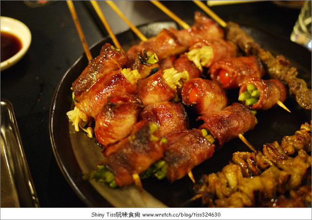 [食記]一期一會平價串燒-大口吃肉喝酒、好友歡聚好去處，近捷運大安站-2017菜單更新