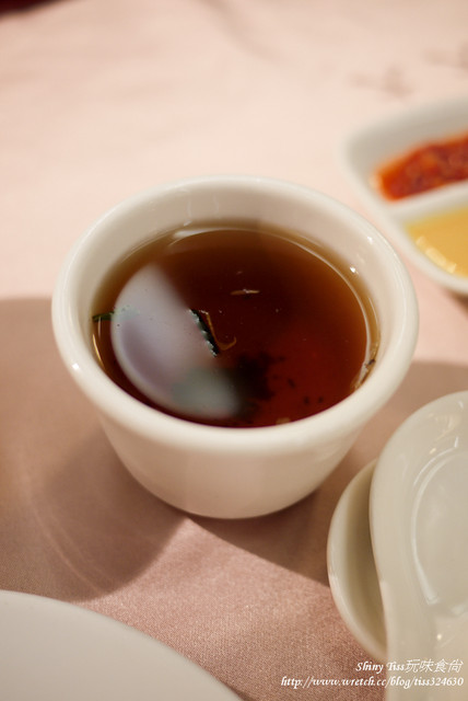 [捷運頂溪站美食-港式飲茶]大大茶樓-平價美味的港式點心，狂推蘿蔔糕