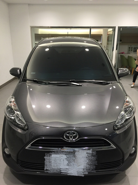 [Gary哥買車]TOYOTA SIENTA7人座休旅車-五月天代言汽車SUV+MVP，百萬以下，CP值高，稅金比WISH省$6000