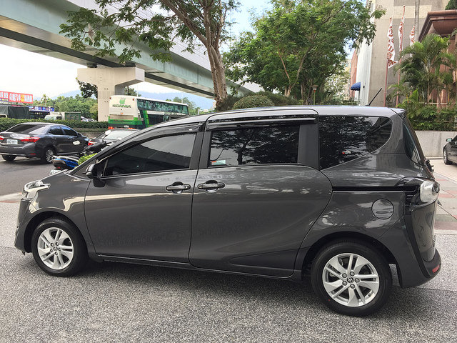 [Gary哥買車]TOYOTA SIENTA7人座休旅車-五月天代言汽車SUV+MVP，百萬以下，CP值高，稅金比WISH省$6000