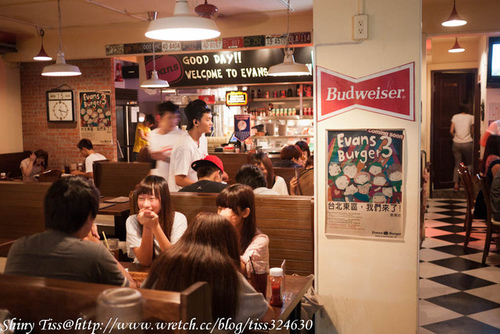 [師大夜市美食]Evans Burger-美式早午餐及牛肉漢堡