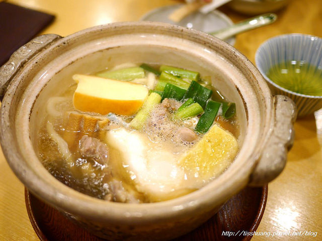 【大阪心齋橋美食】道頓堀今井本店，七十年歷史，鍋燒烏龍麵必吃!