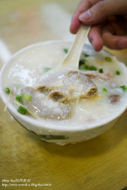 香港早餐推薦｜旺角富記粥品｜老字號的好味道｜最有記憶點的粥品