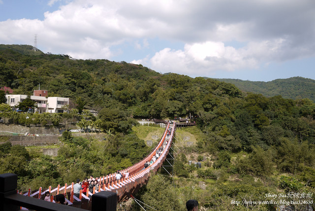 莓圃觀光休閒果園｜內湖採草莓｜超讓人驚豔的草莓繽紛pizaa｜白石湖吊橋踏青