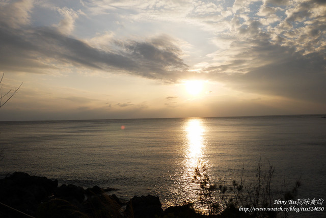 墾丁萬里桐夕陽｜墾丁看夕陽景點｜南灣踏浪｜砂島｜龍盤公園