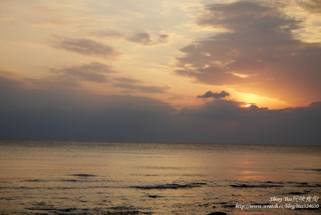 墾丁萬里桐夕陽｜墾丁看夕陽景點｜南灣踏浪｜砂島｜龍盤公園