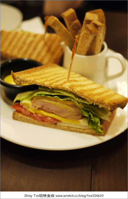 [食記]CP值超高的POND BURGER，聚餐好去處