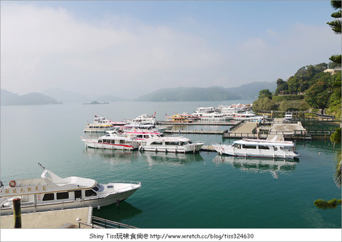 日月潭湖景飯店｜SPA HOME 日月潭湖畔精緻旅店｜開窗就有美麗的湖景