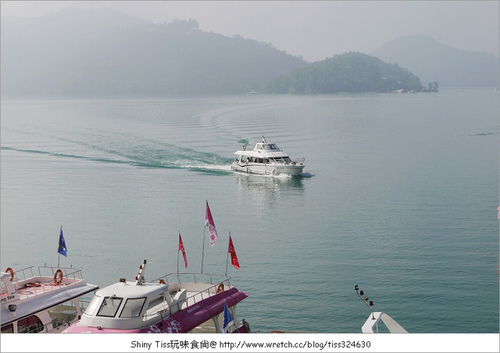 日月潭湖景飯店｜SPA HOME 日月潭湖畔精緻旅店｜開窗就有美麗的湖景