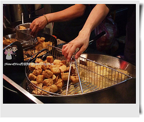 [食記]士林夜市家鄉涼麵+香炸臭豆腐