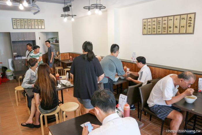 [高雄左營美食]菜市仔嬤左營汾陽餛飩創始店-一甲子不變的好味道by Gary