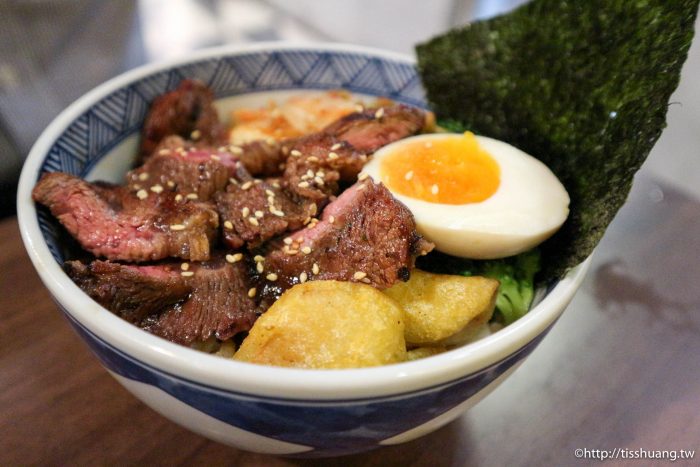 野狼炭火丼飯｜CP值破錶，一個人也可以吃燒肉｜捷運中山國中站美食