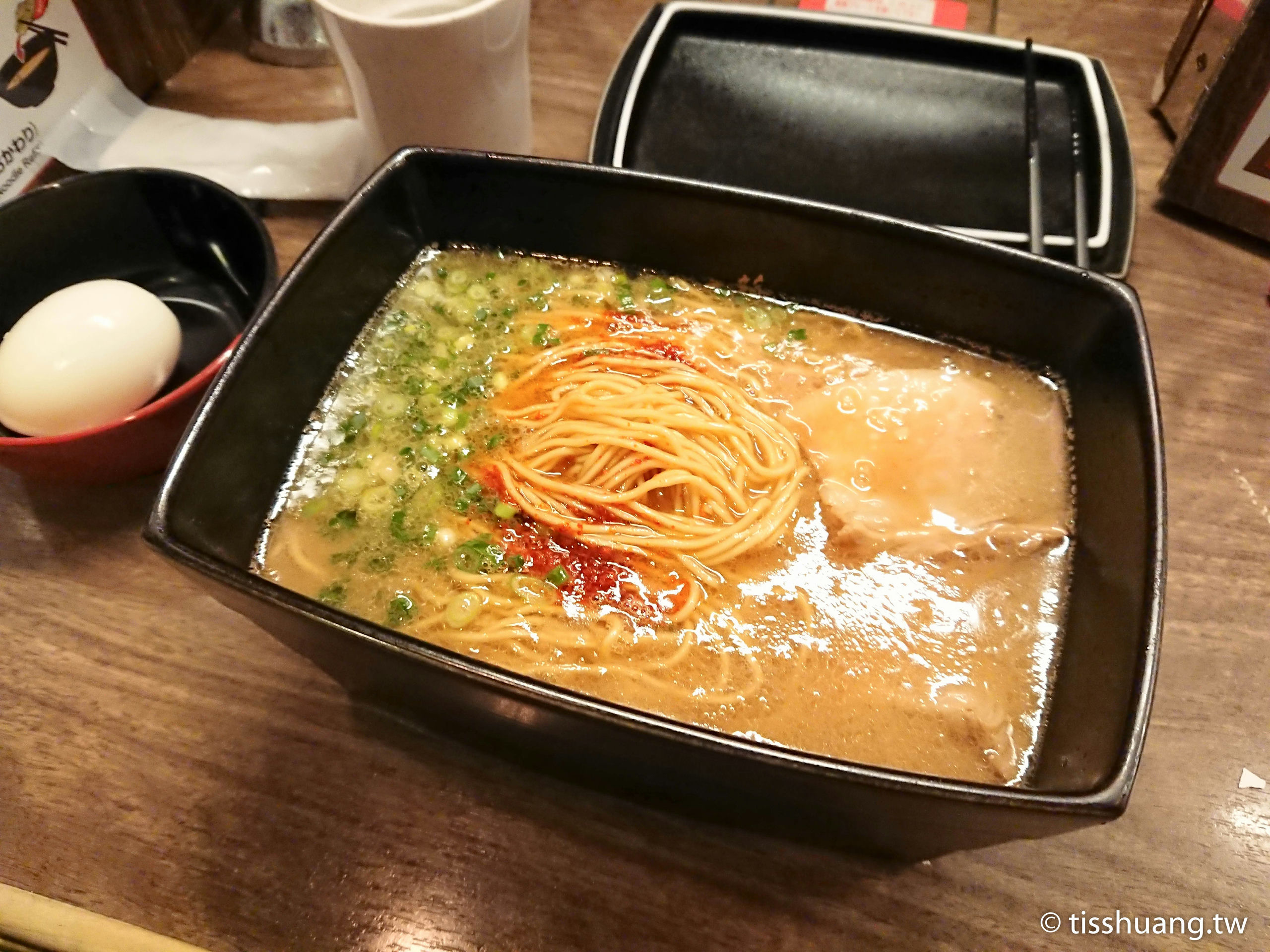 【一蘭拉麵方碗】天神西通店，天神地下街美食，九州福岡的口味特別濃郁