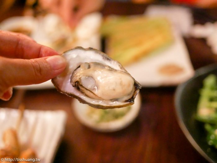 板橋DOMO居酒食堂｜板橋江子翠雙十路最新開幕日式小吃、串燒、丼飯，好吃又便宜CP值超高，宵夜推薦｜附菜單(已歇業）