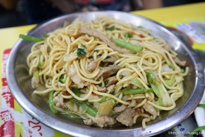 士林美食地下街美食推薦｜80號攤位大頭龍｜TOTORO豆豆龍進化版雞蛋糕