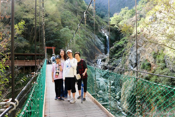 花蓮必遊景點｜白楊步道｜水濂洞白楊瀑布｜長春祠｜太魯閣半日遊行程