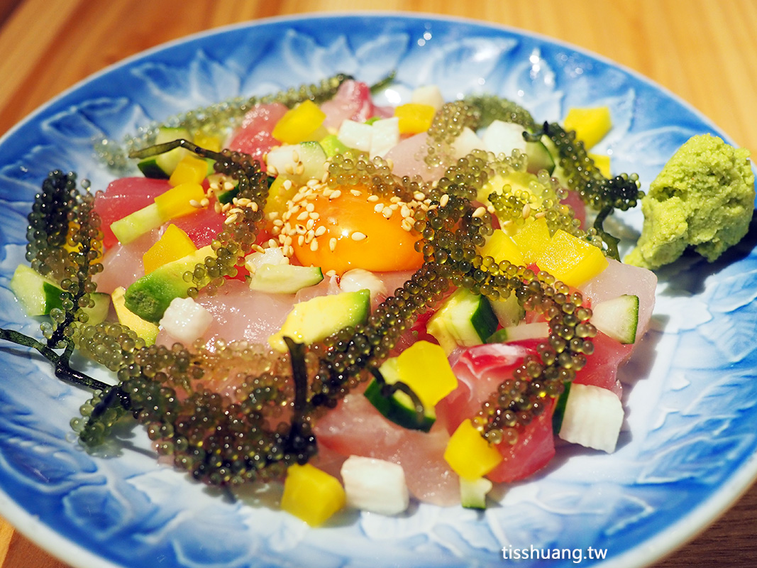 沖繩海人料理海邦丸｜美麗海水族館附近美食推薦｜滿滿的海葡萄和生魚片
