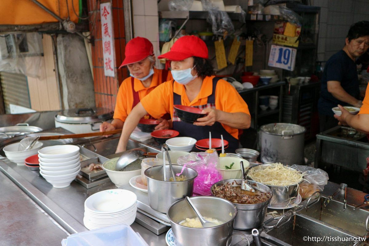 嘉義市火雞肉飯推薦｜和平火雞肉飯｜Google嘉義雞肉飯美食推薦評分 4.2分耶!