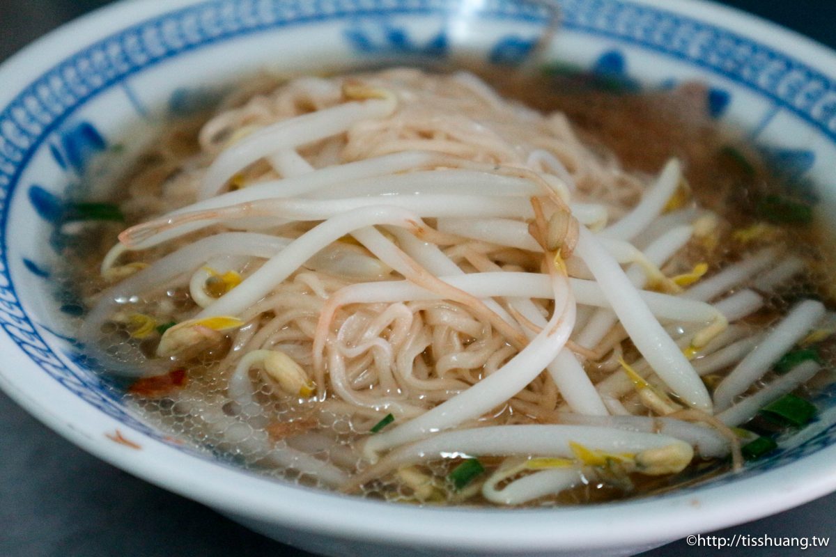 墾丁老街三大美食報你知｜鄉村冬粉鴨、阿娥姐綠豆蒜、無名阿婆麵攤