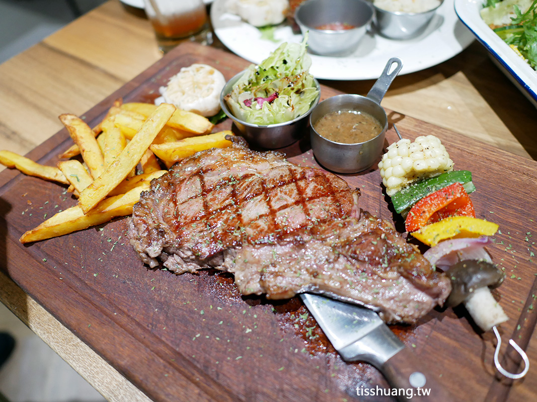 桃園中壢美食｜大江購物中心必吃｜Stanley’s Steakhouse 史坦利美式牛排