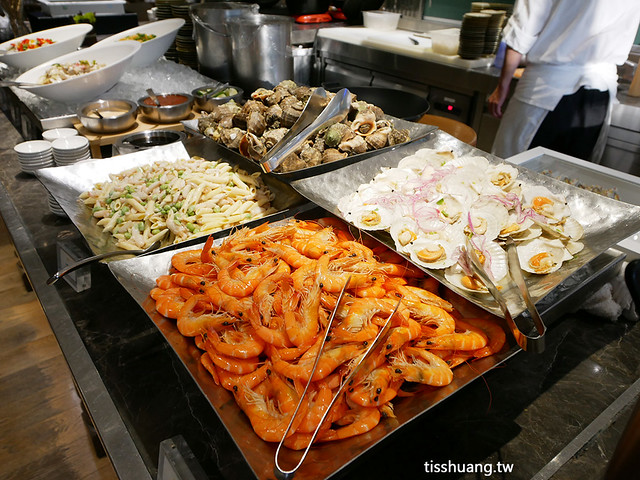 台北君悅酒店凱菲屋食記｜網友票選台北第一名Buffet吃到飽自助餐推薦