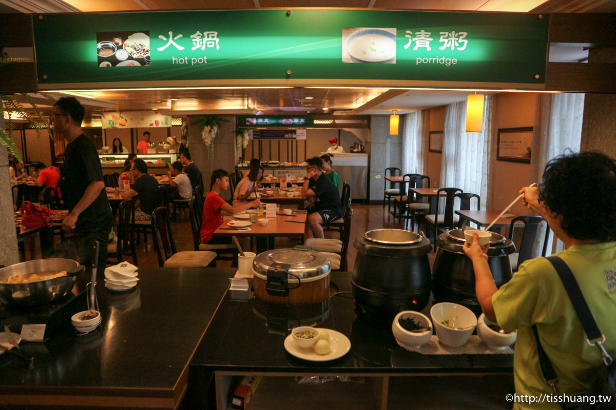 中科大飯店Zhong Ke Hotel｜豐盛的早餐還有好多台中美食就在飯附近｜台中住宿推薦