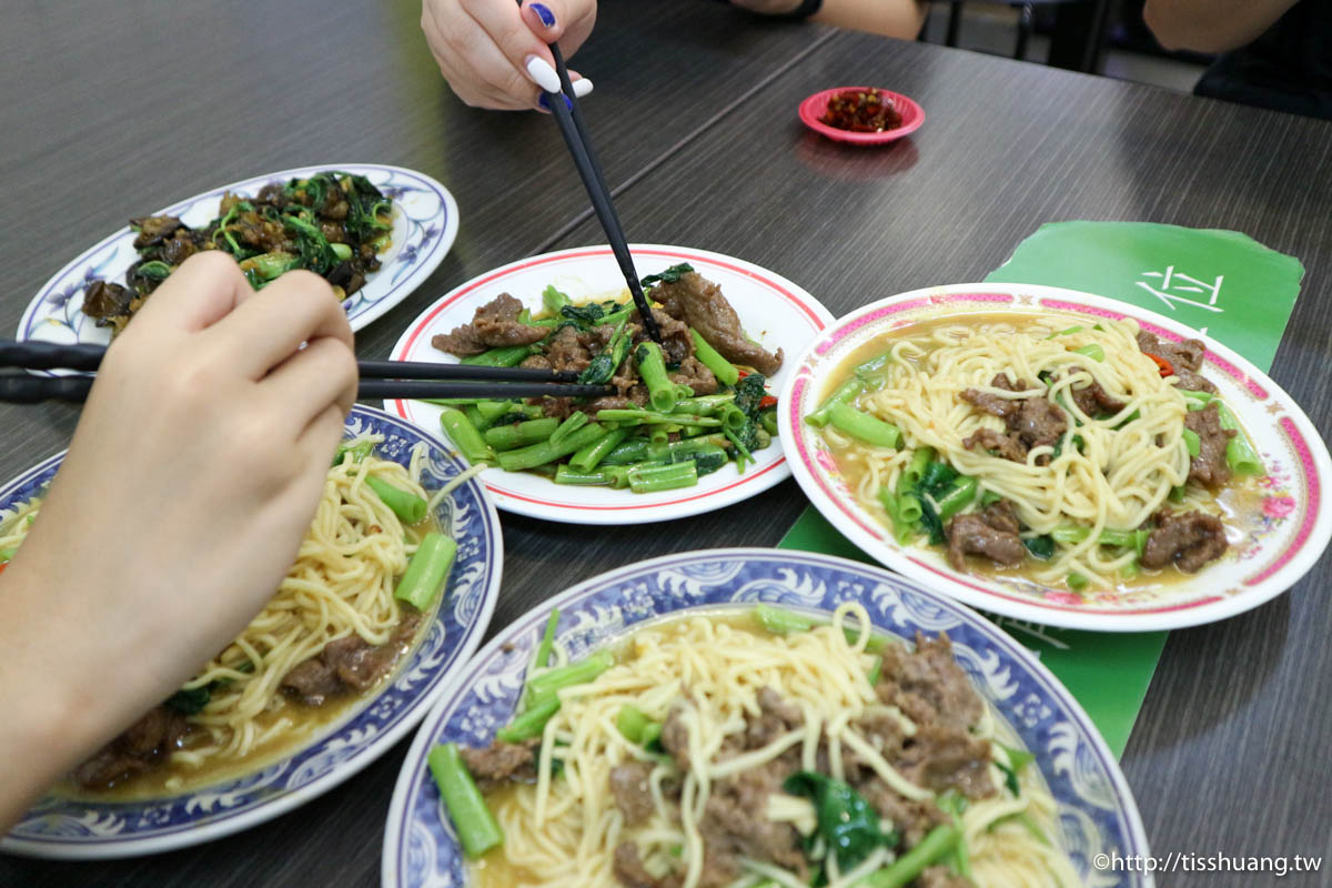 台中中華夜市美食｜王記現炒牛羊店｜Google評分4.2分｜台中必吃熱炒老店