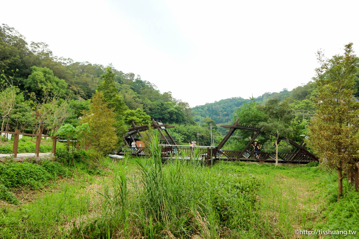 苗栗一日遊｜必遊景點推薦｜勝興車站、龍騰斷橋、舊山線鐵道自行車｜五十五號麵館