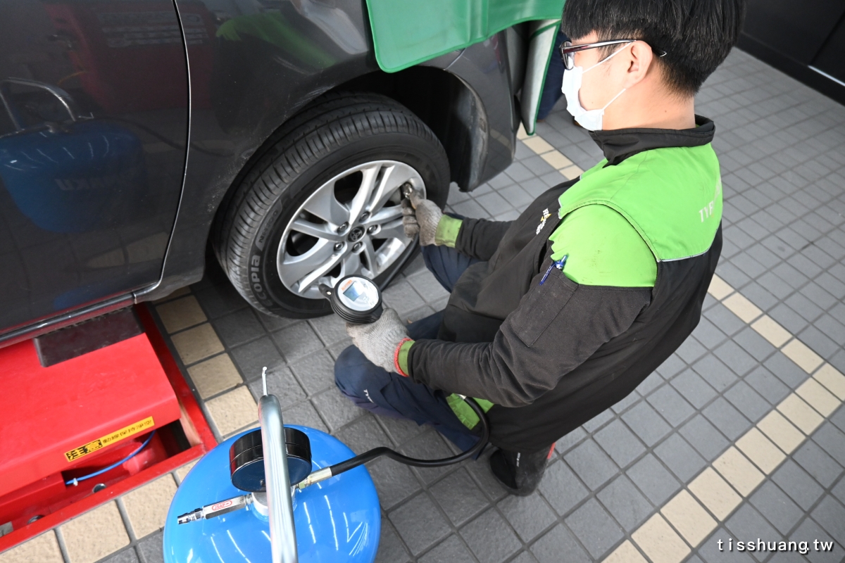 米其林汽車連鎖服務中心｜馳加汽車服務中心穩路林口店｜米其林輪胎更換、機油更新、定位、保養