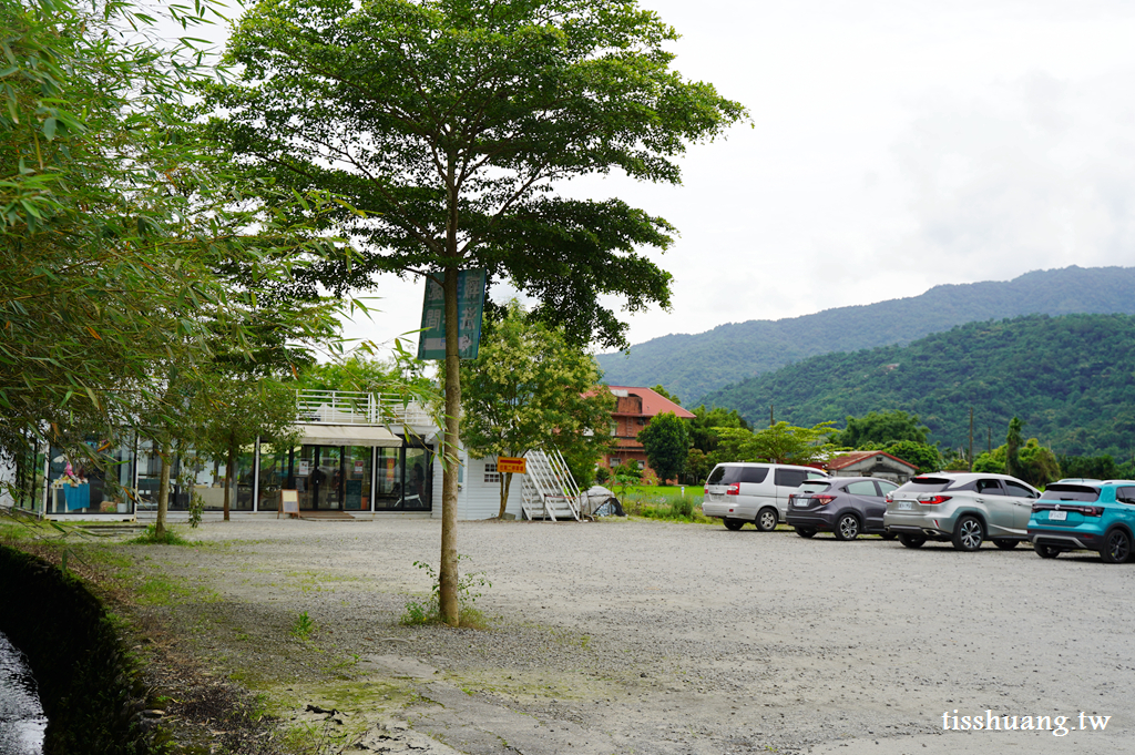 宜蘭星寶蔥體驗農場｜三星蔥派DIY體驗｜零距離餵食可愛的梅花鹿與小驢駒