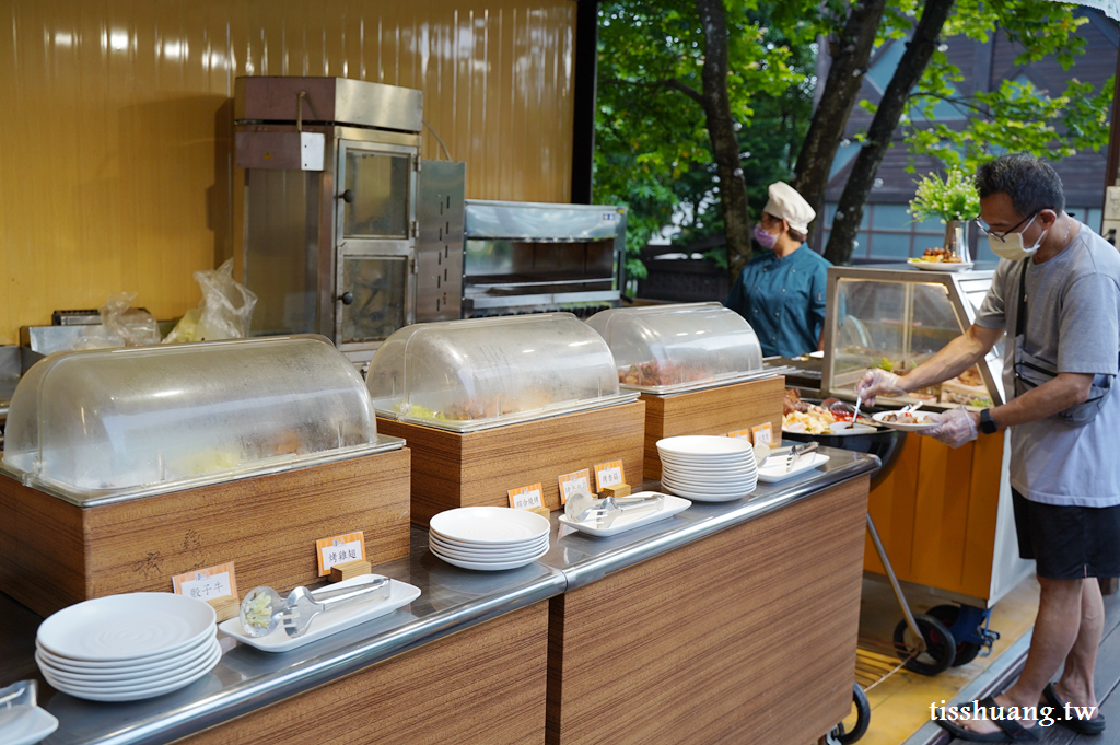 【清水那方豪華露營區】戲水池/溫泉/烤肉，一泊三食全包式露營