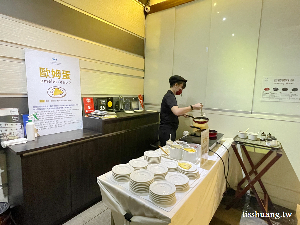 頭等艙飯店台中綠園道館｜台中西區住宿推薦｜四人房住宿只需28XX元