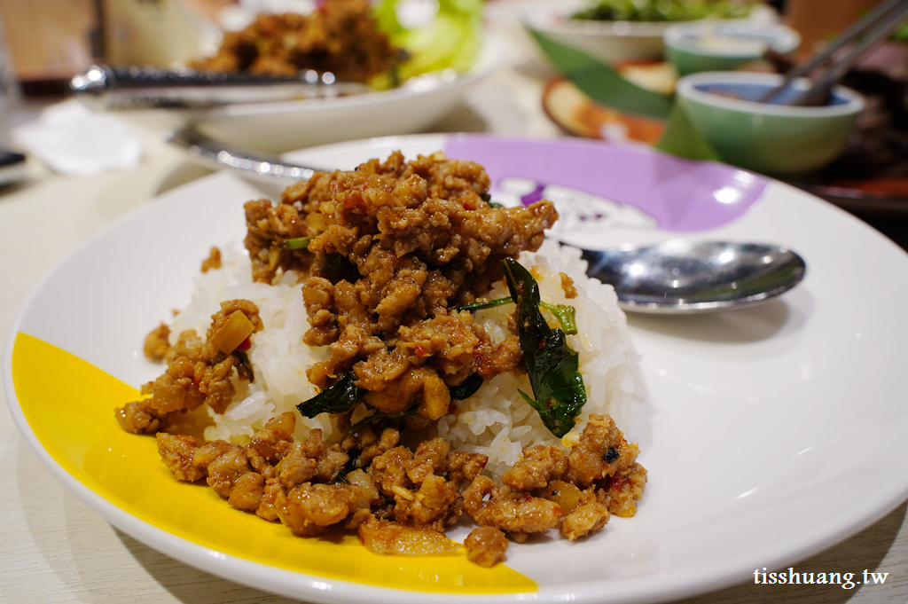 饗泰多 Siam More(微風松高店)｜信義區美食推薦｜冠軍月亮蝦餅必點