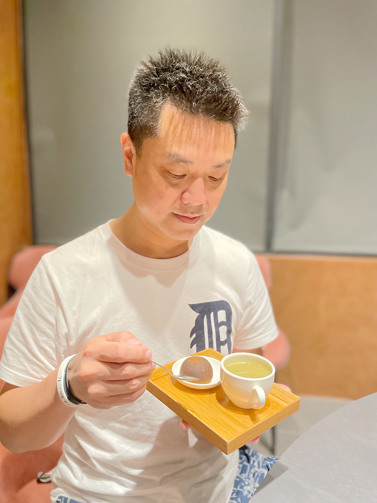 岩漿火鍋台中公益店｜台中美食火焰炙燒豬、A5和牛火鍋、麻辣火鍋推薦｜台中宵夜文末優惠