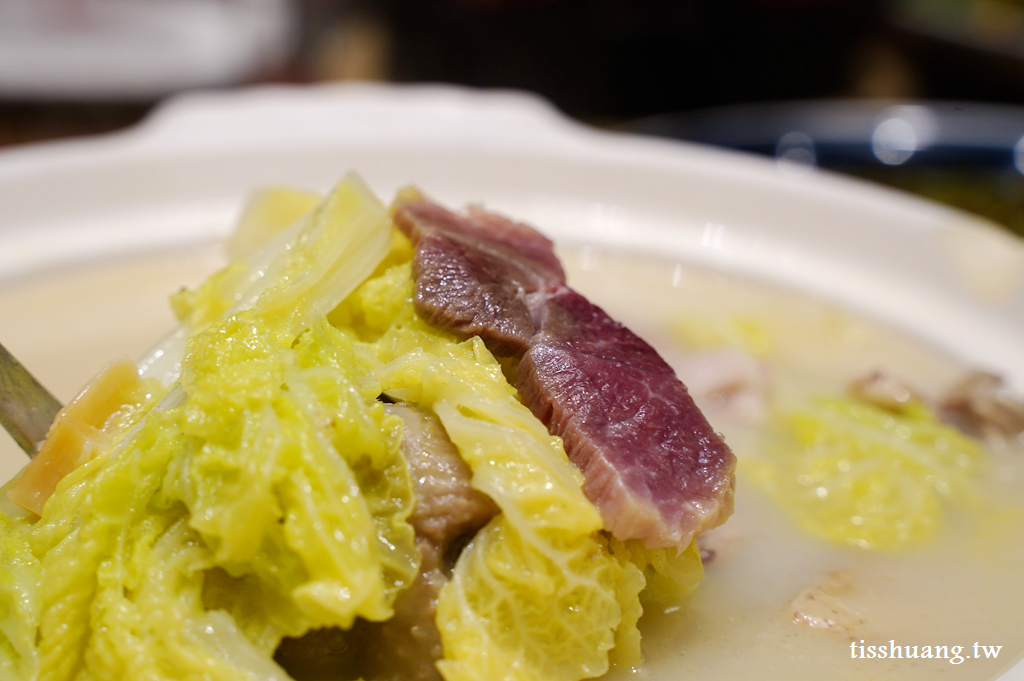 開飯川食堂｜中和環球購物中心美食｜時尚川菜館推薦