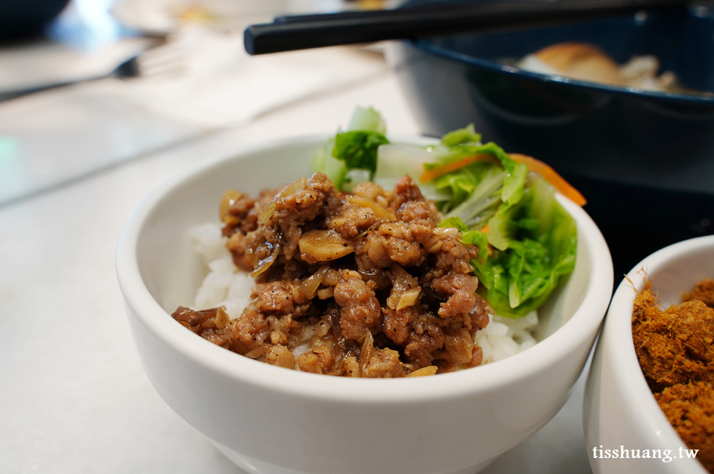 臺中公園智選假日飯店｜近台中火車站｜一中商圈美食逛街住宿首選