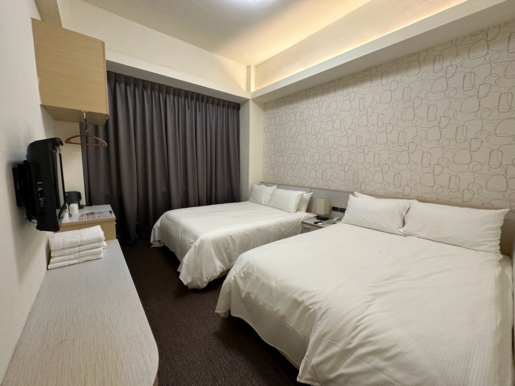 北投會館捷之旅(環保旅店)｜捷運復興崗站住宿推薦｜雙人房價最低只要16XX四人房21XX(含早餐) - TISS玩味食尚