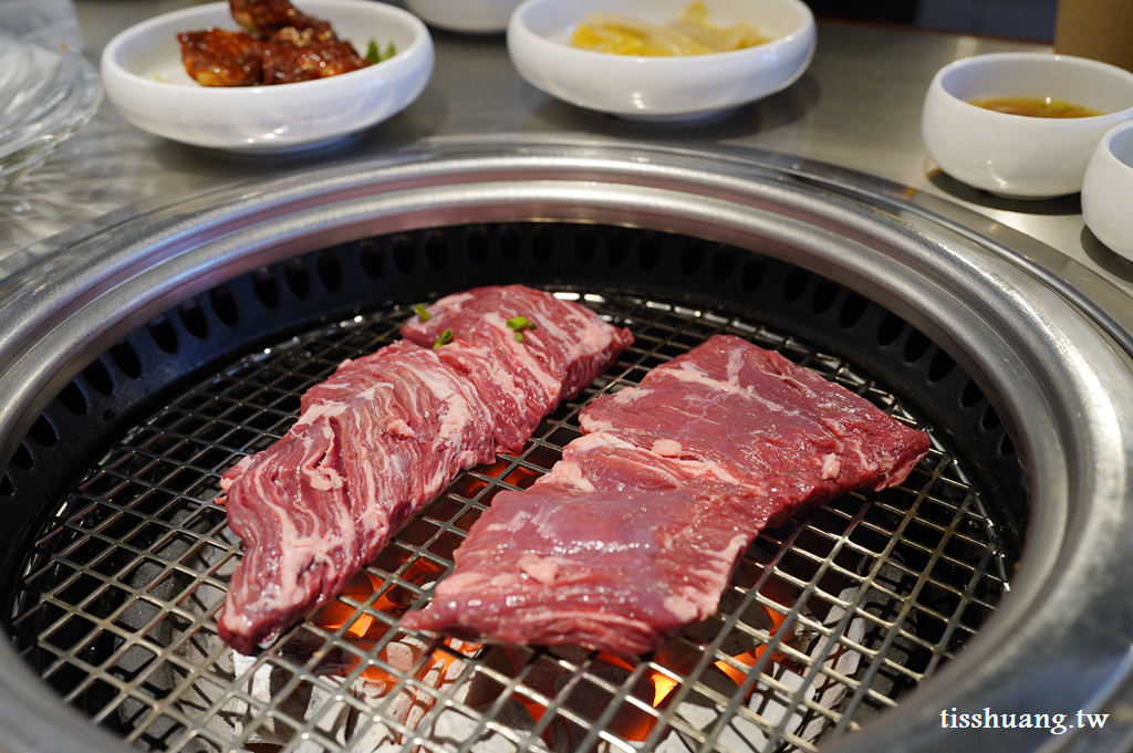 Blue Roof Town弘大韓國烤肉店