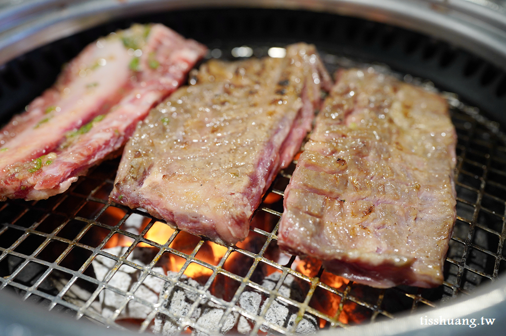 Blue Roof Town弘大韓國烤肉店