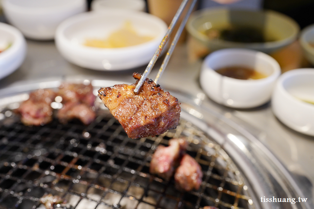 Blue Roof Town弘大韓國烤肉店