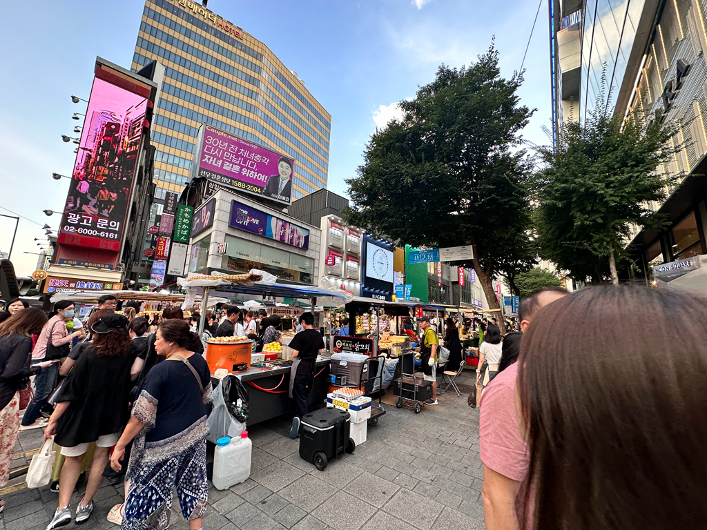 【明洞皇冠公園飯店】明洞商圈步行街只要３分鐘，韓國首爾住宿推薦