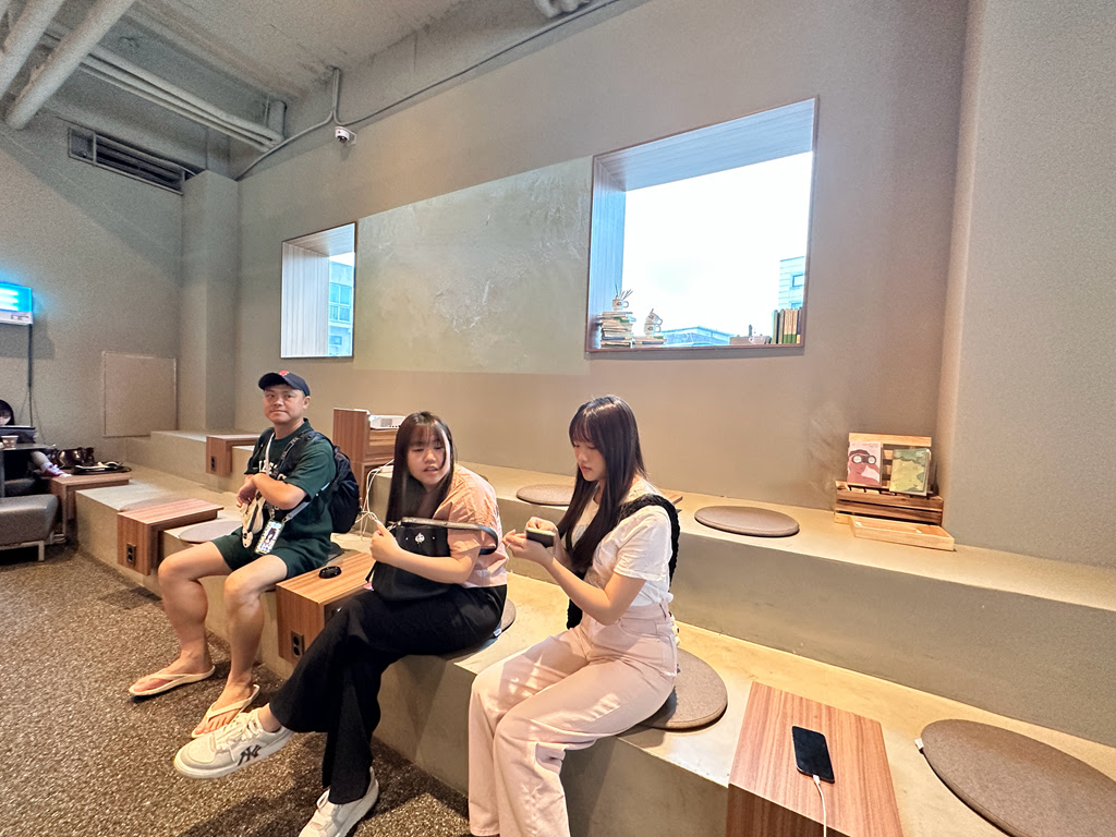 弘大美食推薦, 延南洞美食, 弘大咖啡廳, 延南洞咖啡廳 - TISS玩味食尚 弘大咖啡廳推薦