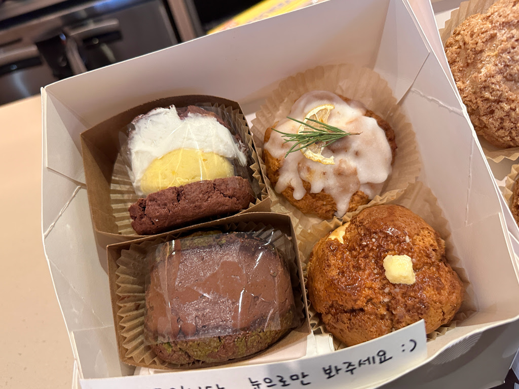 弘大美食推薦, 延南洞美食, 弘大咖啡廳, 延南洞咖啡廳 - TISS玩味食尚 弘大咖啡廳推薦