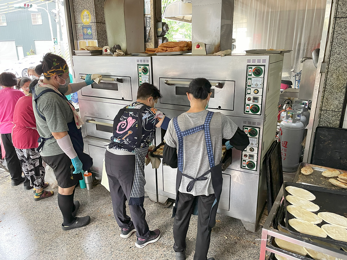 鳳山車站前無名燒餅