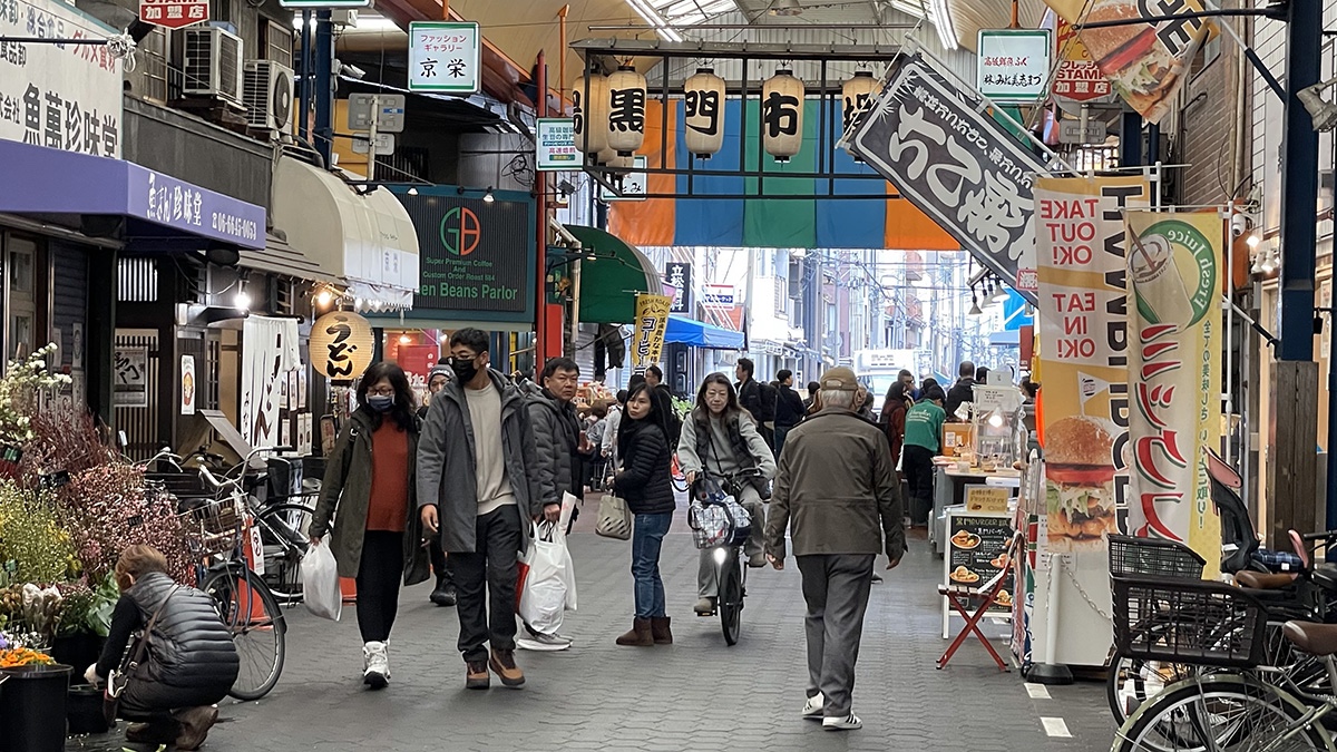 【2024大阪自由行】必吃黑門市場美食鰻魚飯與必買日本伴手禮