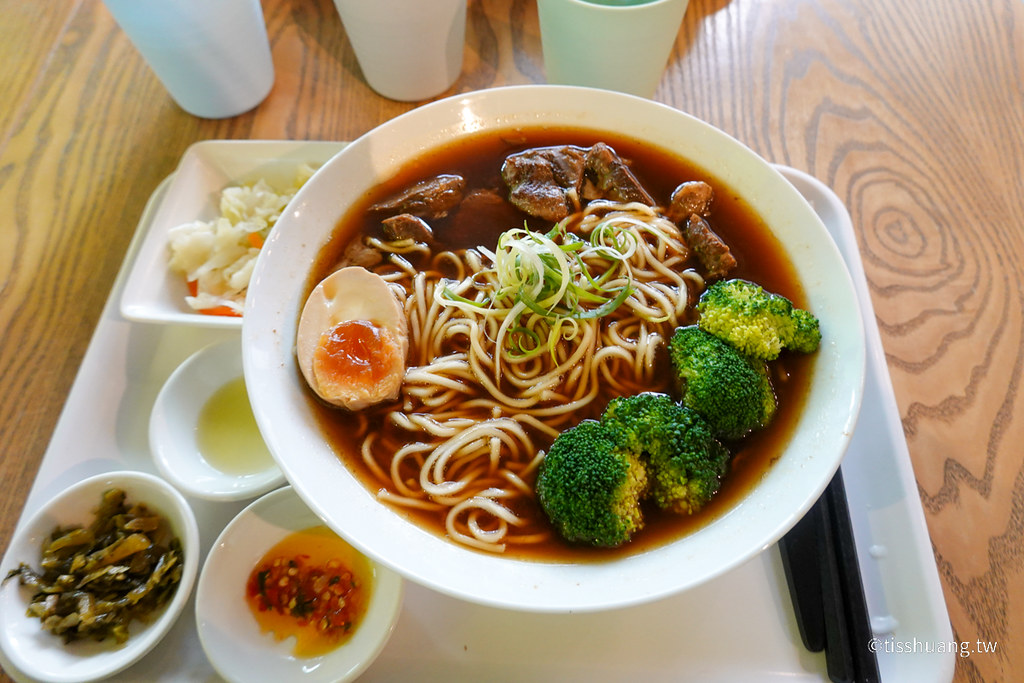 【一碗來】華山文創園區餐廳推薦，台灣傳統美食、親子友善空間