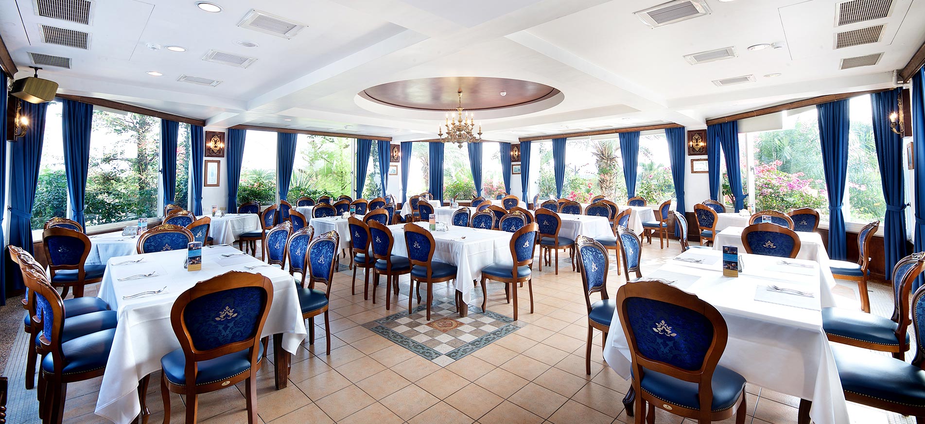 【香格里拉冬山河渡假飯店】CP值超高!!下午茶、宵夜免費供應，一泊二食3500起