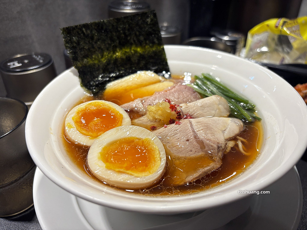 【江子翠站美食推薦】春㐂拉麵職人｜板橋在地人激推的爆量叉燒拉麵