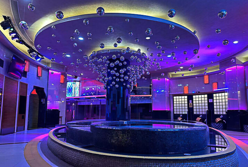 十八桑拿｜選秀表演、氣氛絕佳的澳門桑拿房